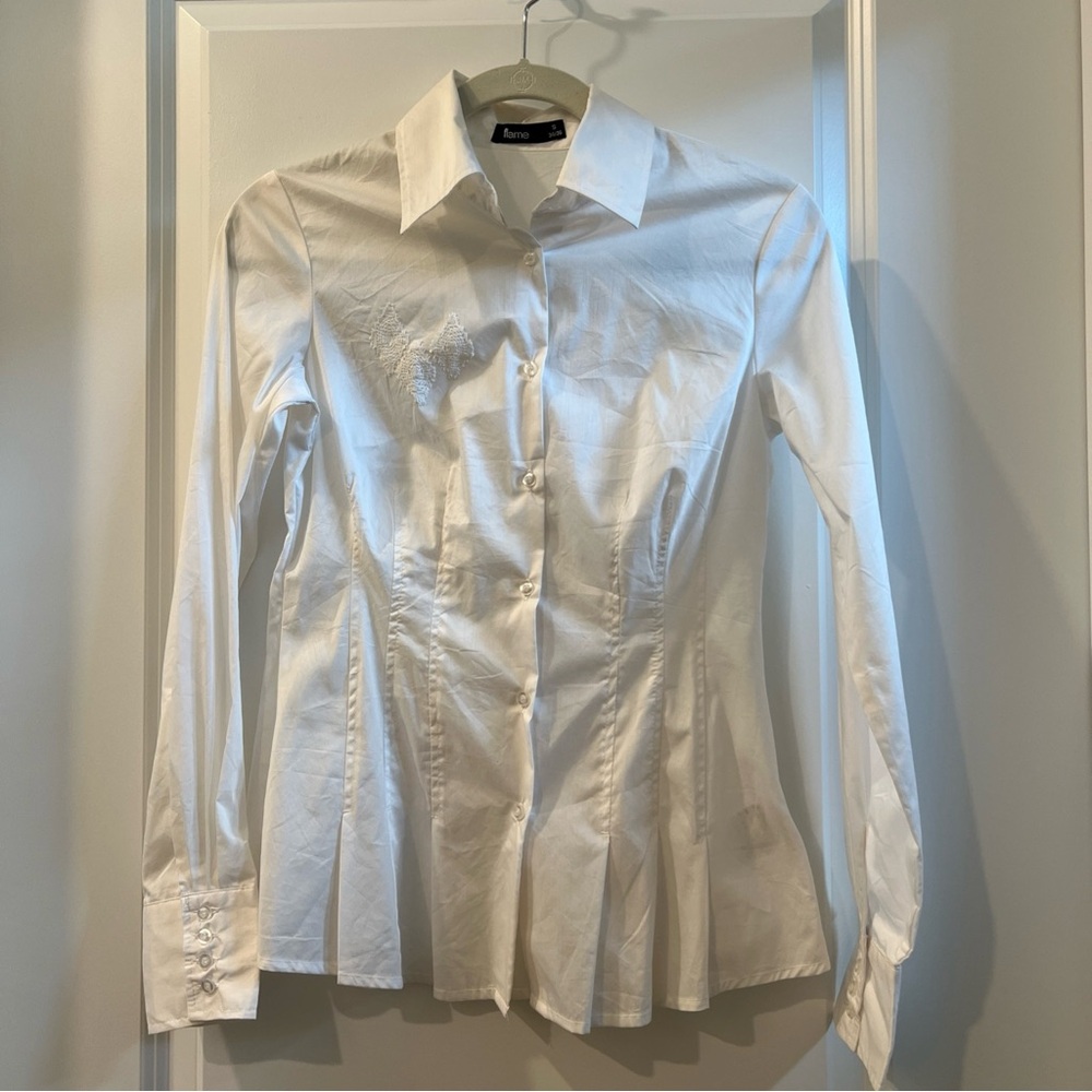 FLAME elegant White Button-Up Shirt S